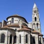 La collégiale Saint-Léonard, qui date des XIe et XIIe siècles est dédiée à saint Léonard, c'est un chef-d’œuvre de l’art roman limousin. Elle fait partie du Patrimoine Mondial de l'humanité au titre des Routes de Saint-Jacques-de-Compostelle.